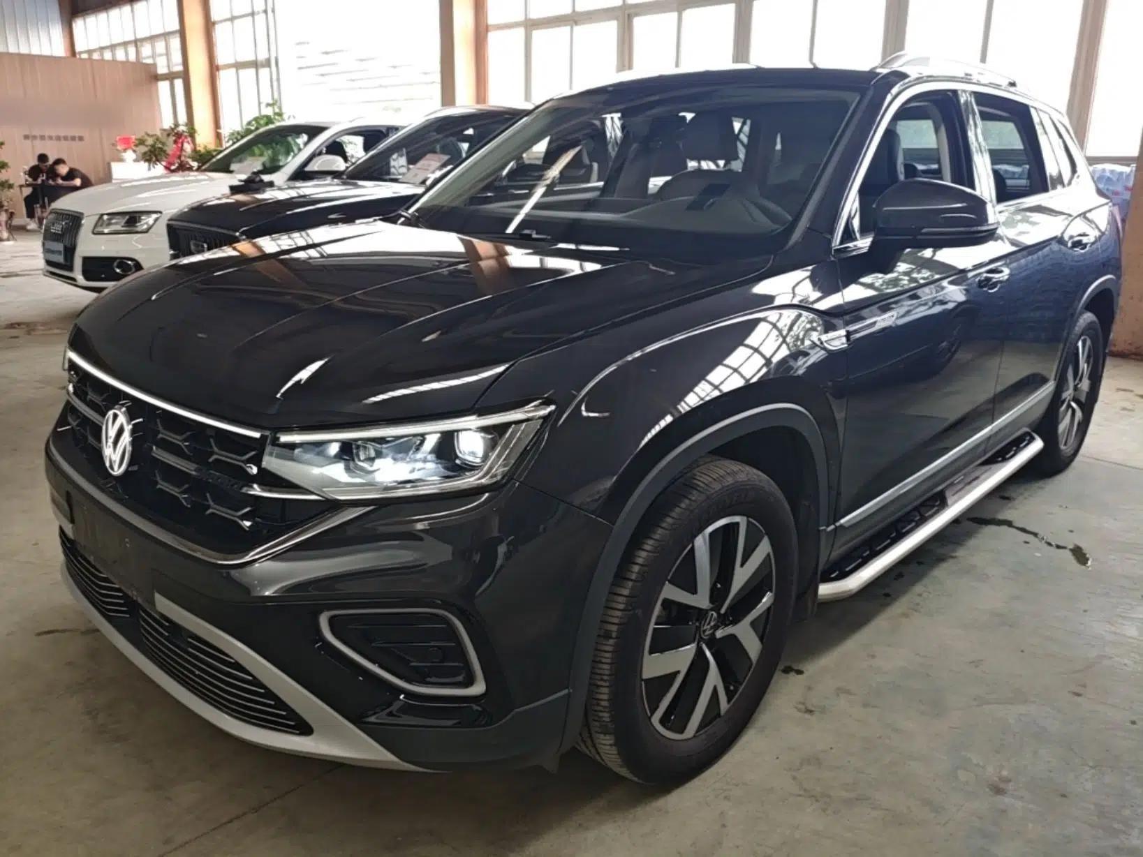 Volkswagen Tayron 2024 330TSI Two-Wheel Drive Luxury Plus Advanced Version — миниатюра 1