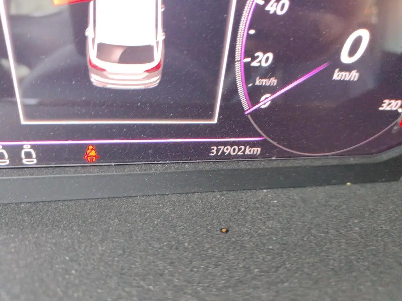 Volkswagen Tayron 2020 330TSI Two-Wheel Drive Luxury Connected Pro Edition — миниатюра 12