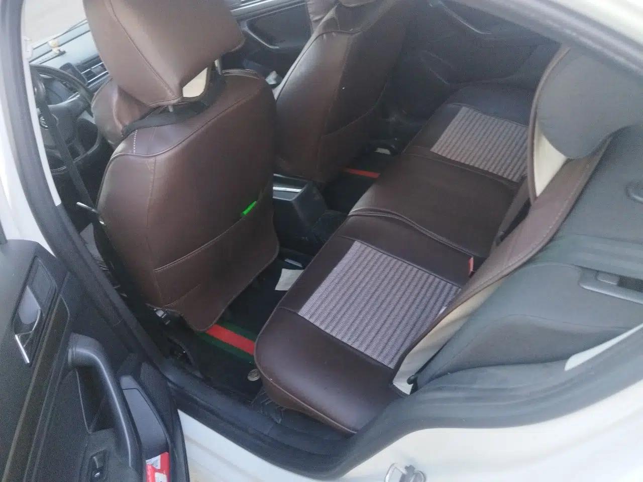 Volkswagen Lavida 2019 Lavida Start 1.5L Manual Fashion Edition China VI Standard — миниатюра 17