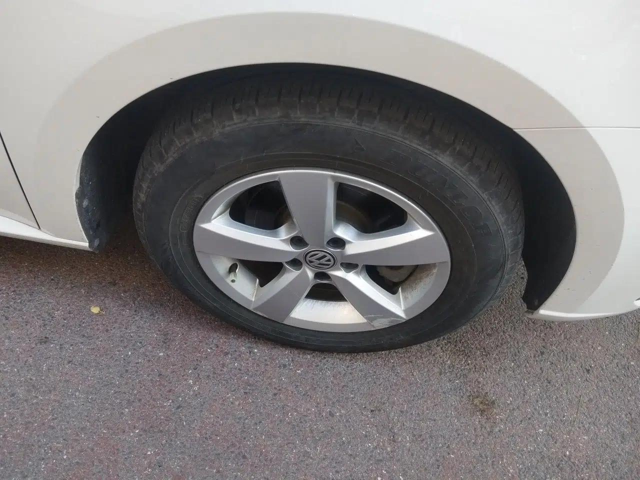 Volkswagen Lavida 2019 Lavida Start 1.5L Manual Fashion Edition China VI Standard — миниатюра 8
