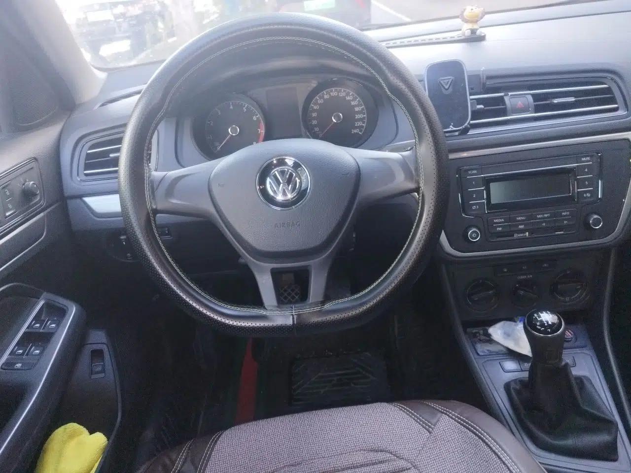 Volkswagen Lavida 2019 Lavida Start 1.5L Manual Fashion Edition China VI Standard — миниатюра 10