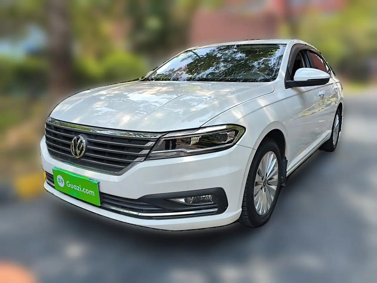 Volkswagen Lavida 2019 1.5L Automatic Comfort Edition China VI Standard — миниатюра 1