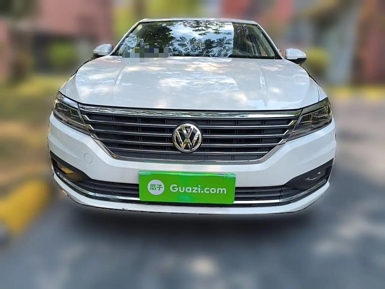 Volkswagen Lavida 2019 1.5L Automatic Comfort Edition China VI Standard — миниатюра 2