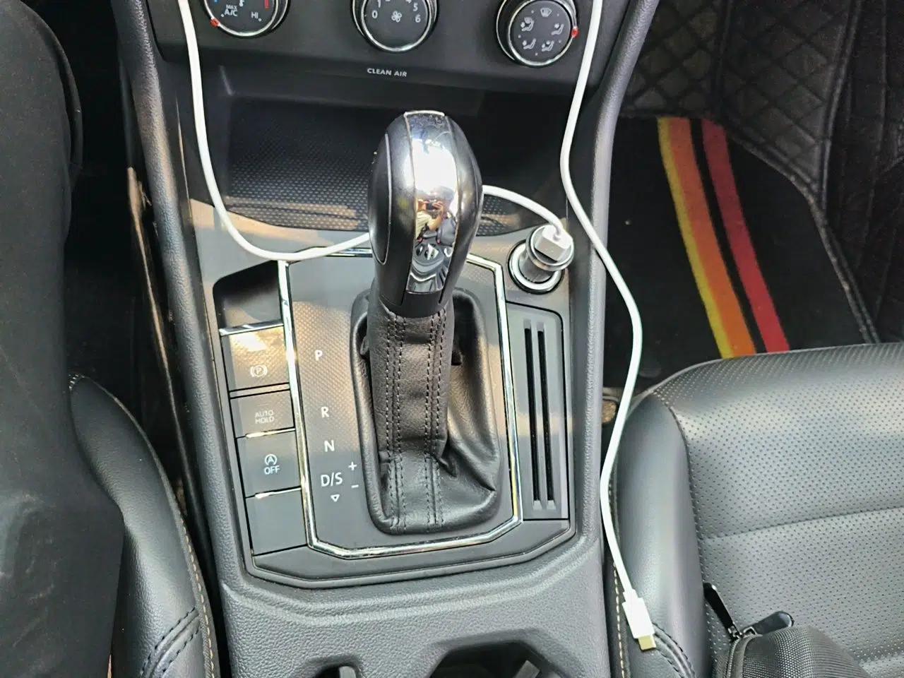 Volkswagen Lavida 2019 1.5L Automatic Comfort Edition China VI Standard — миниатюра 14