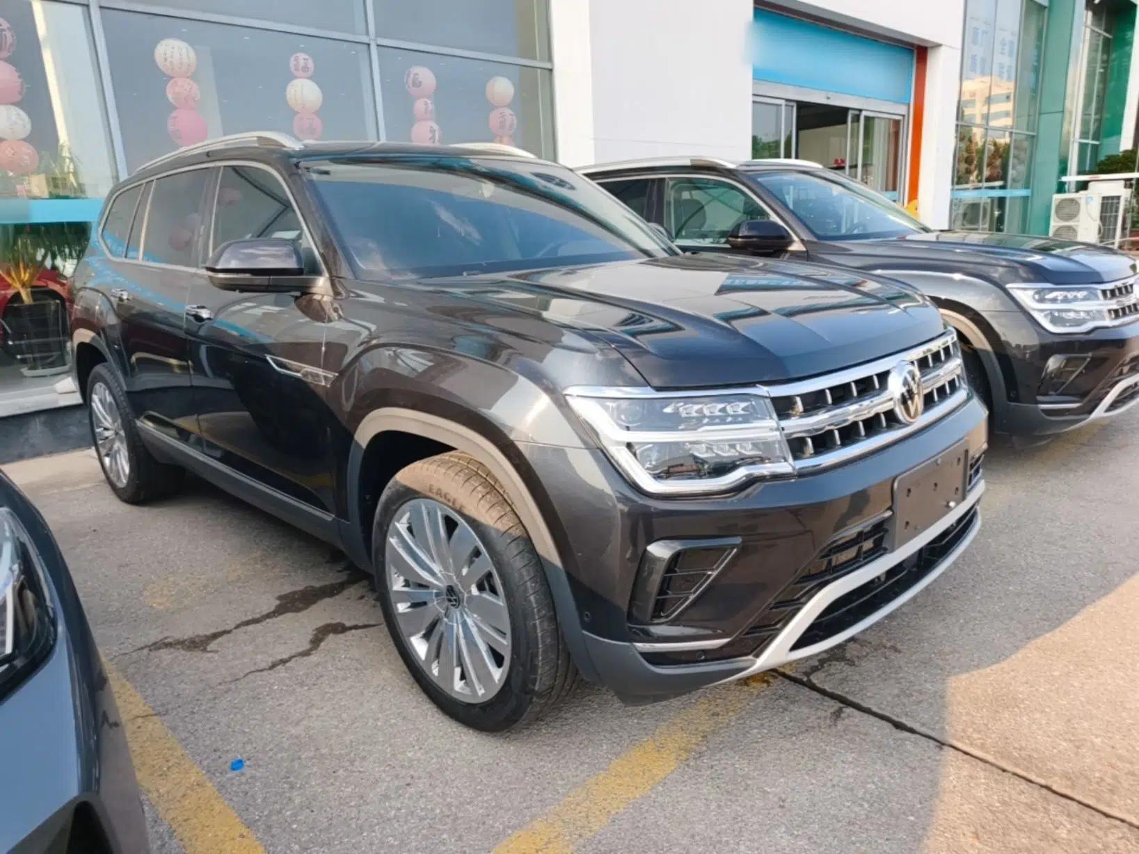 Volkswagen Teramont 2024 380TSI Four-Wheel Drive Longxiang Edition — миниатюра 3