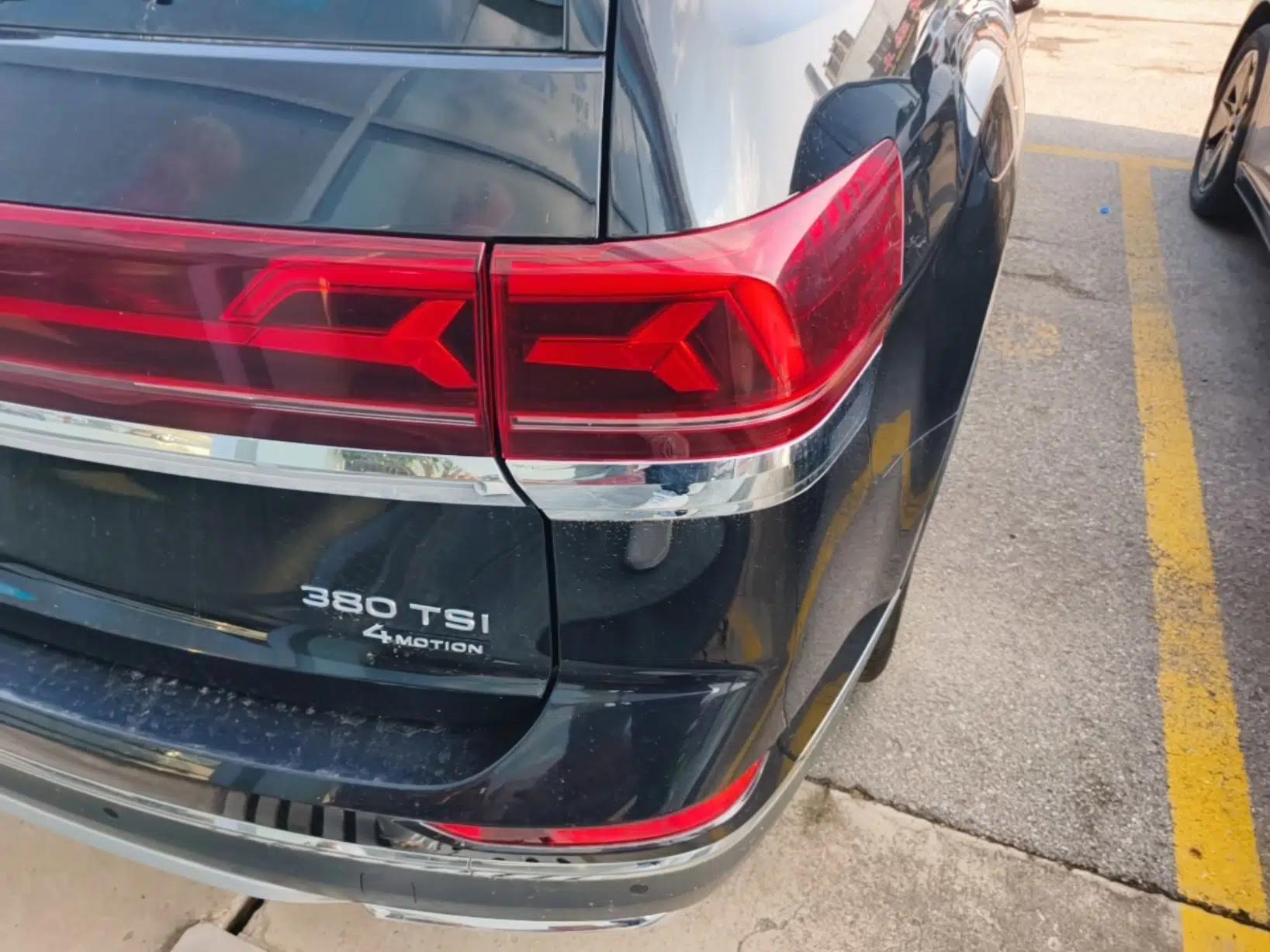 Volkswagen Teramont 2024 380TSI Four-Wheel Drive Longxiang Edition — миниатюра 9