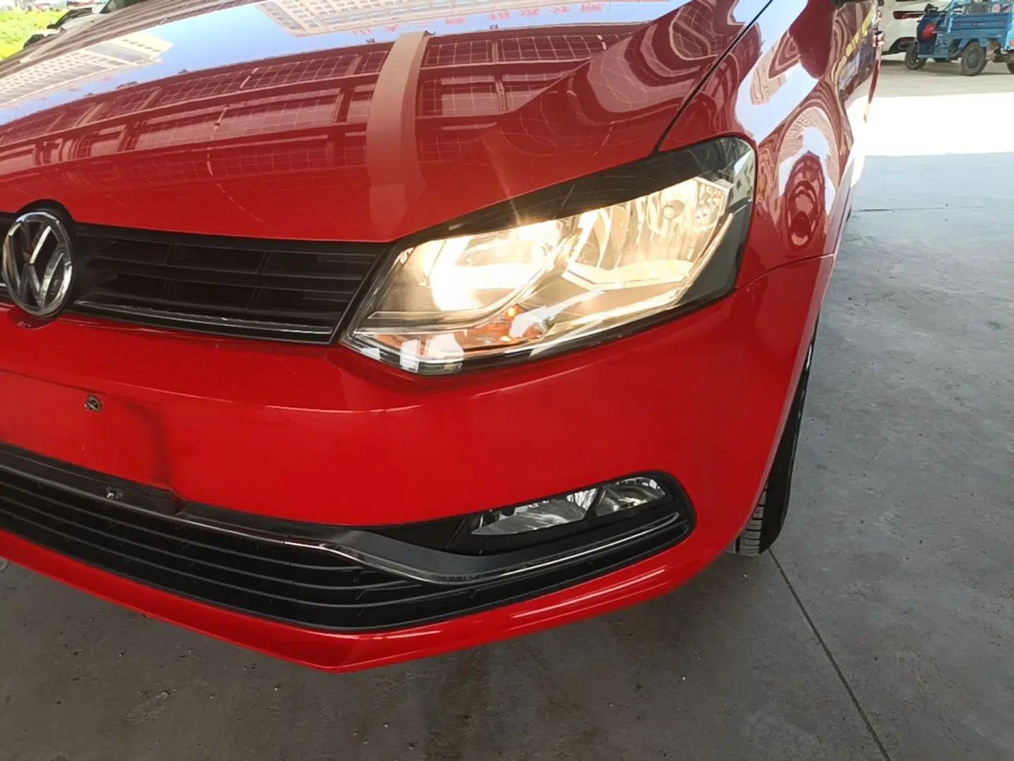 Volkswagen Polo 2014 1.6L Automatic Comfort Edition — миниатюра 8