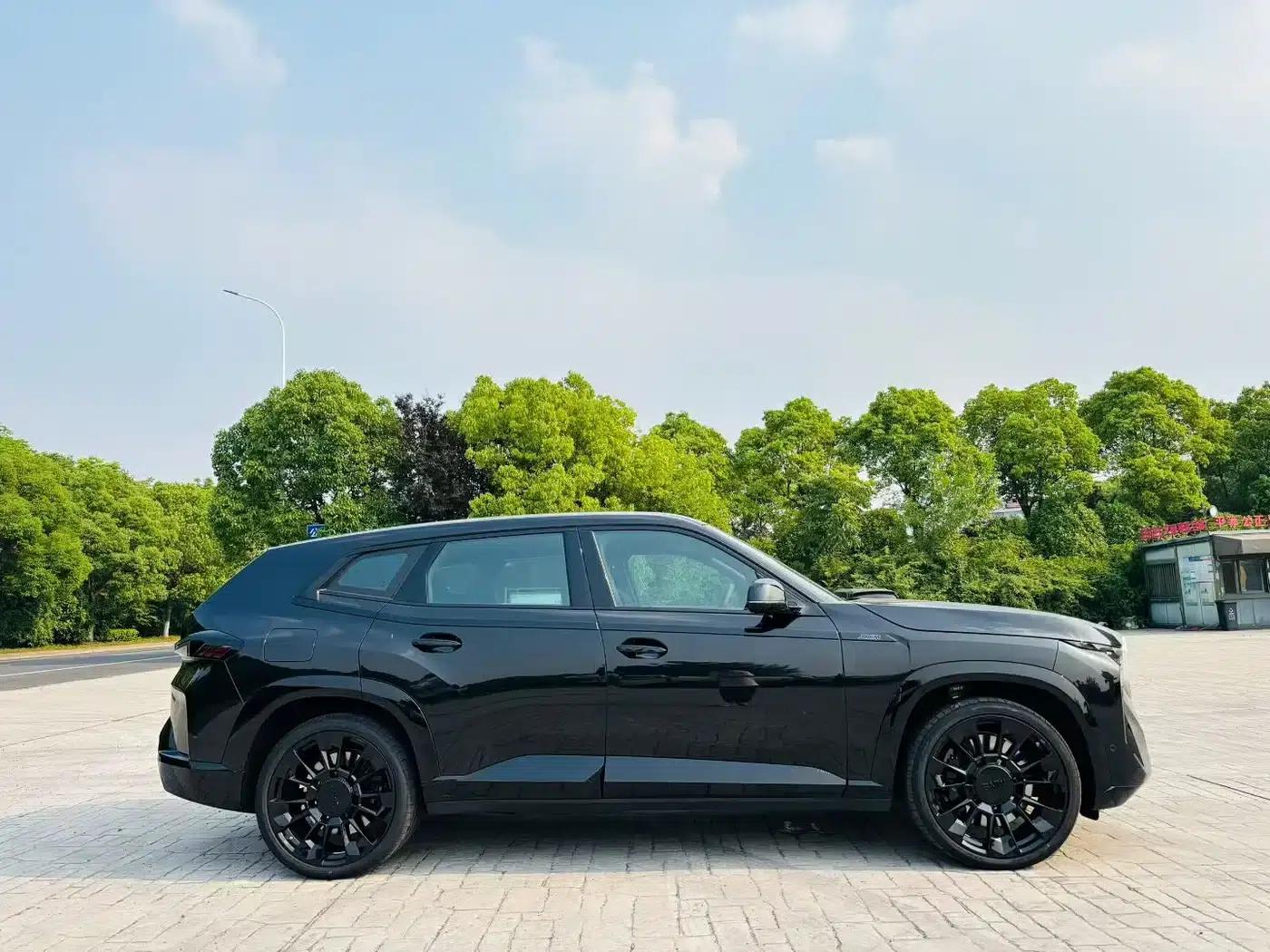 BMW XM 2023 50e — миниатюра 3