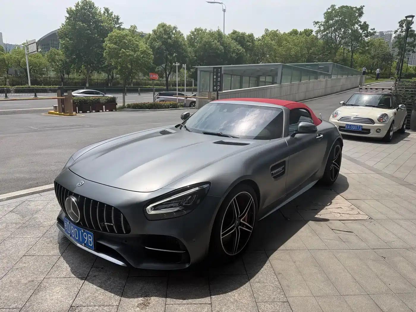 2019 AMG GT C Convertible — миниатюра 1