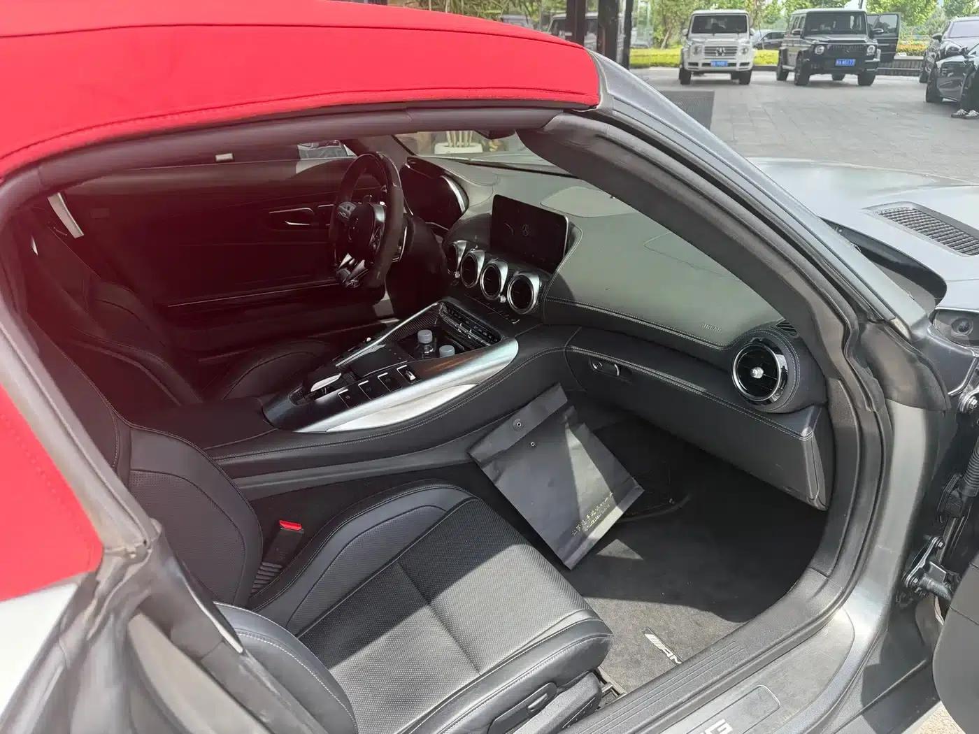 2019 AMG GT C Convertible — миниатюра 8