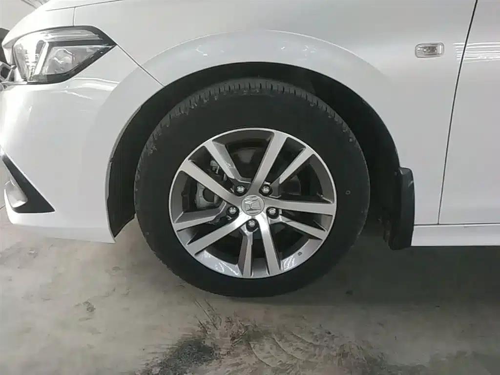 Civic 2022 180TURBO CVT Premium Edition — миниатюра 23
