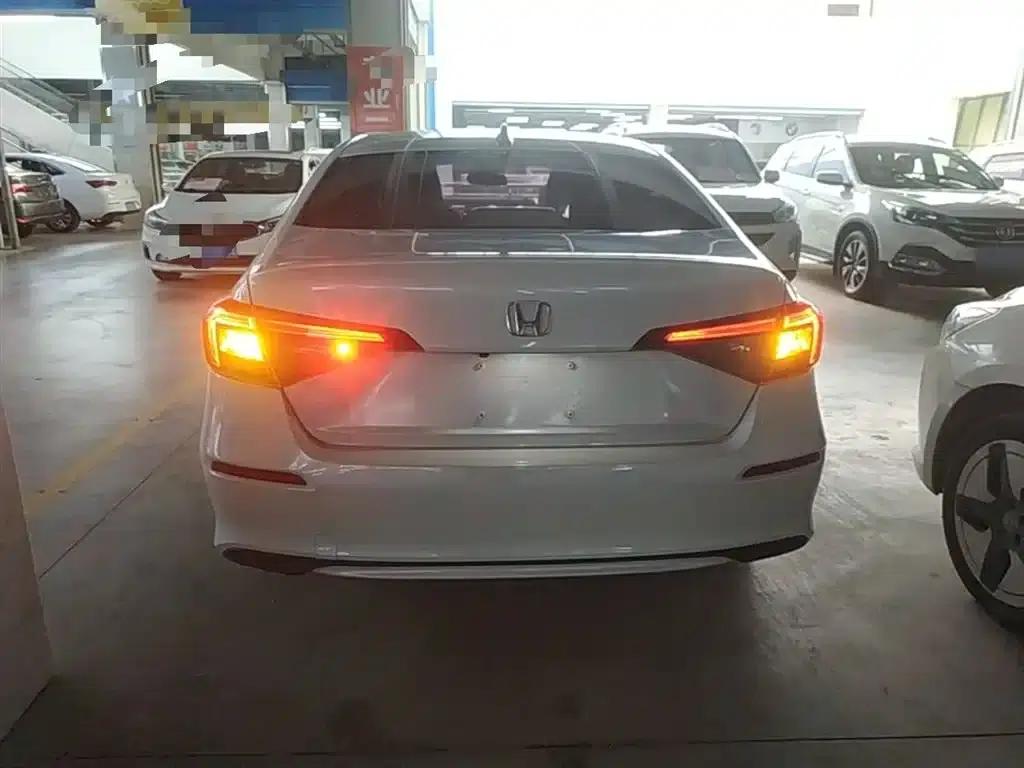 Civic 2022 180TURBO CVT Premium Edition — миниатюра 6