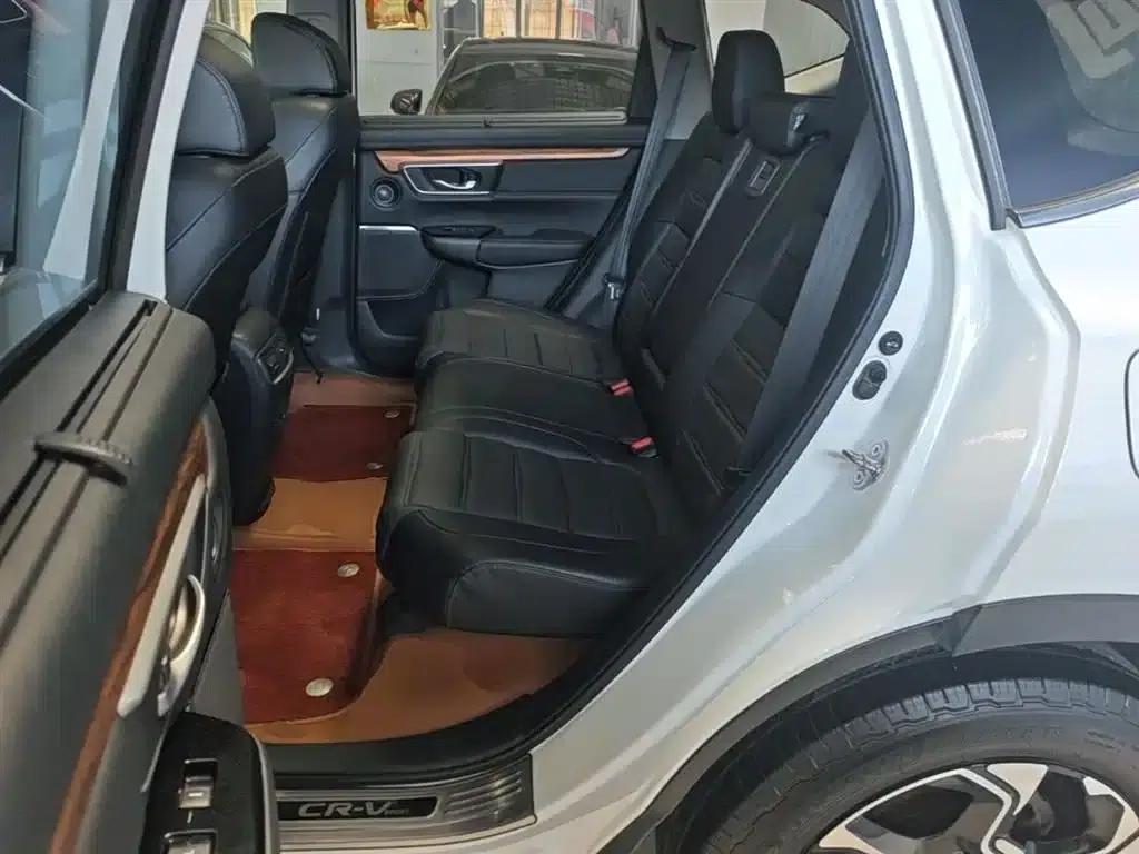 Honda CR-V 2017 240TURBO CVT 4WD Premium Edition — миниатюра 17