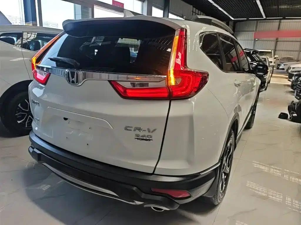 Honda CR-V 2017 240TURBO CVT 4WD Premium Edition — миниатюра 6