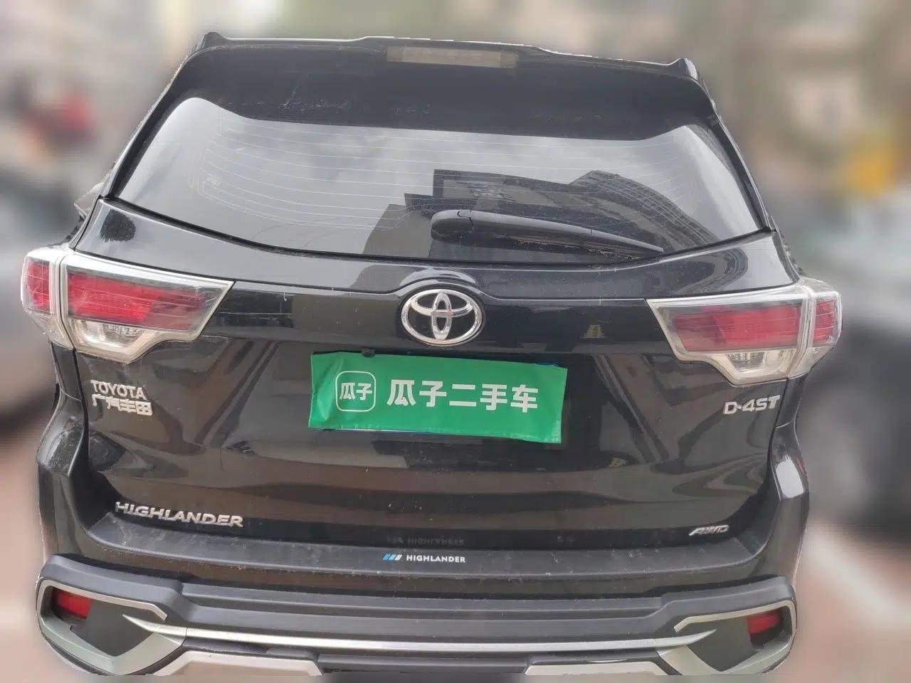 Toyota Highlander 2015 2.0T Four-Wheel Drive Elite Edition 7-Seater — миниатюра 5
