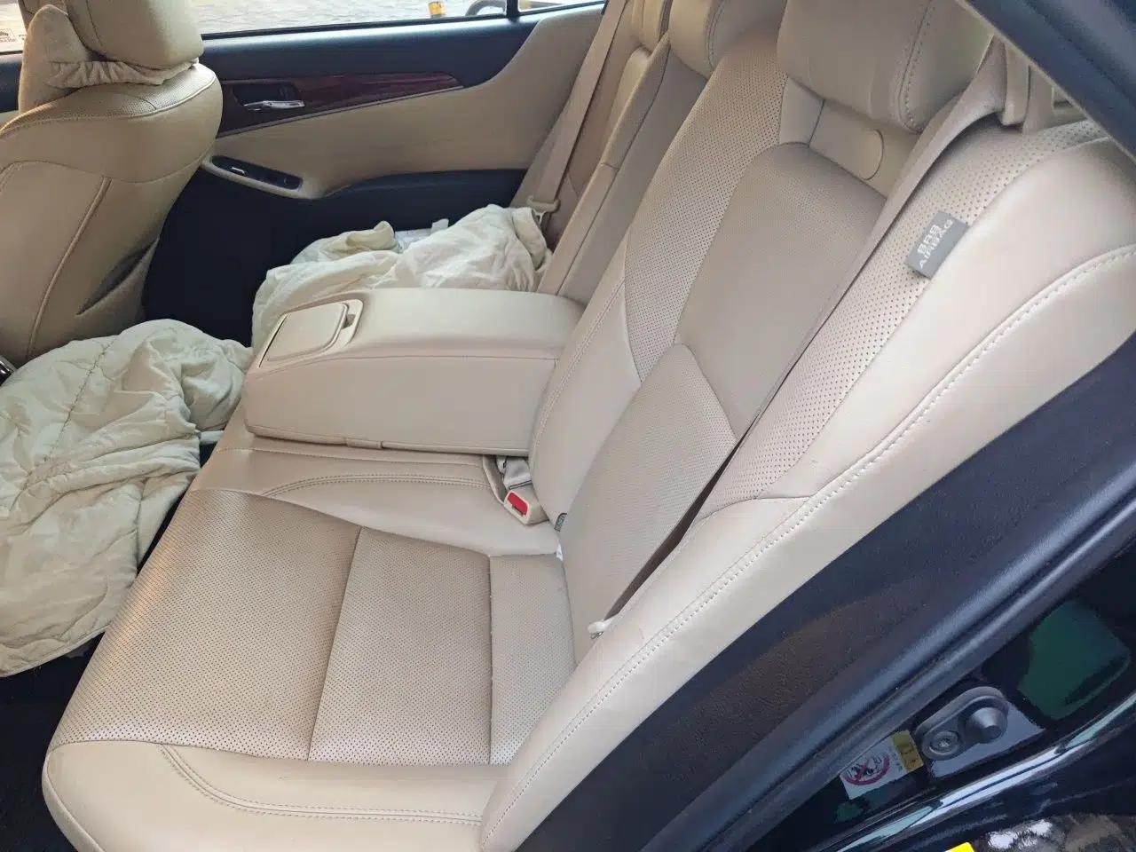 Toyota Crown 2015 2.0T Fashion Edition — миниатюра 17
