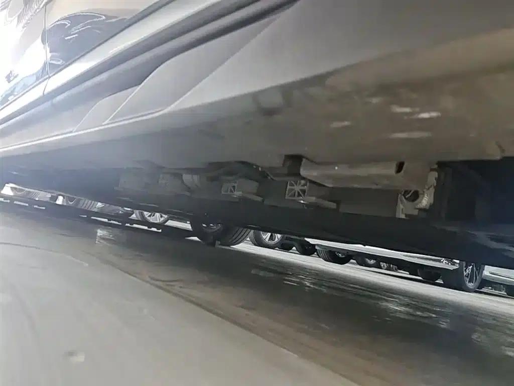 Han 2025 DM-i 125KM Elite — миниатюра 22