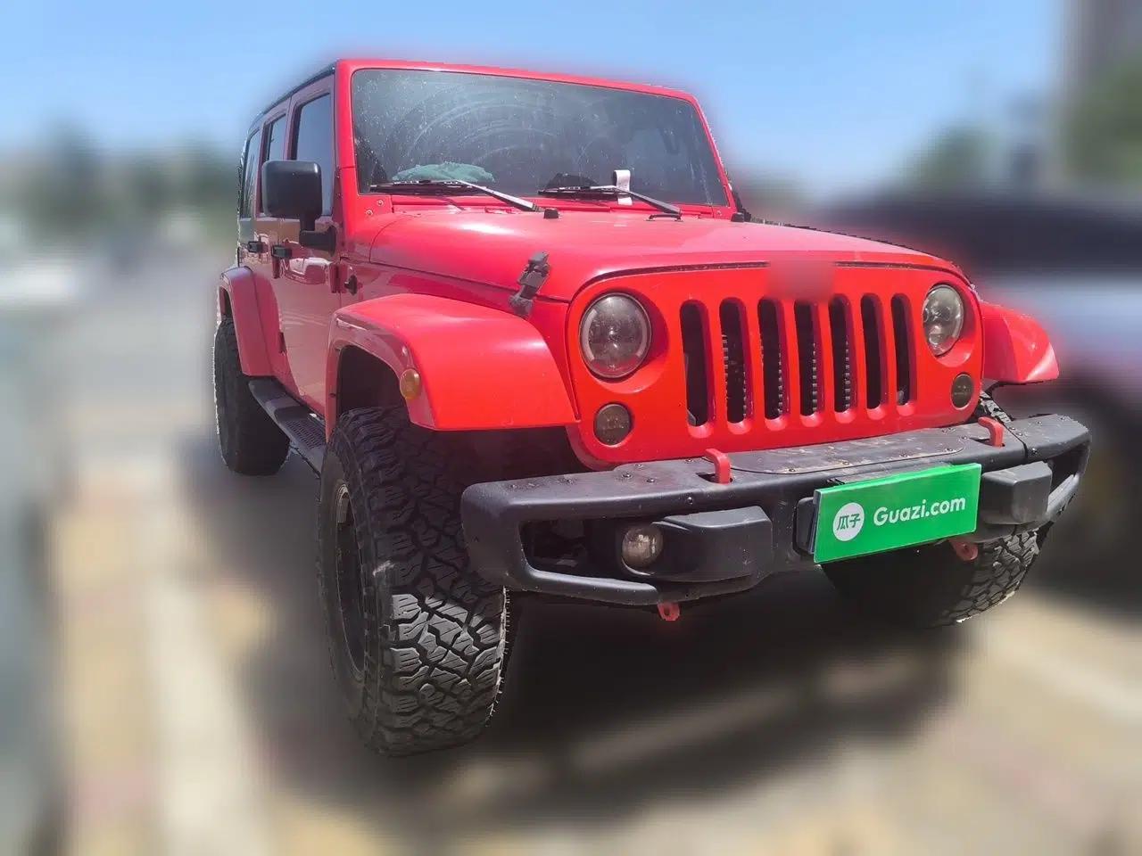 Jeep Wrangler 2014 2.8TD Sahara Four-Door Edition — миниатюра 3