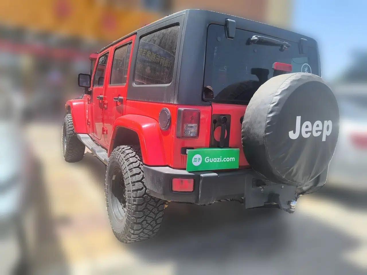Jeep Wrangler 2014 2.8TD Sahara Four-Door Edition — миниатюра 4