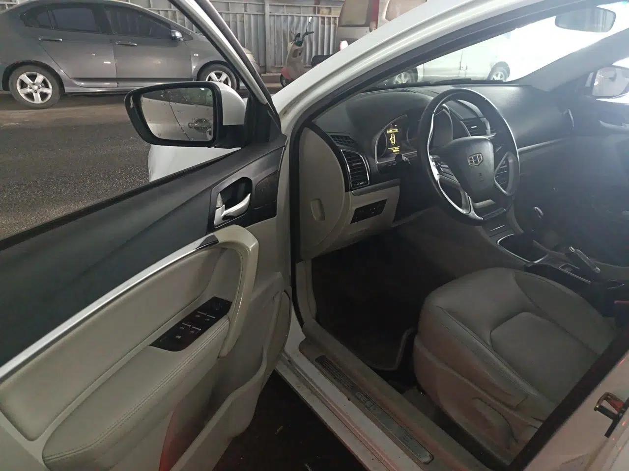 Geely Auto Emgrand 2014 Sedan 1.5L Manual Elite Model — миниатюра 16