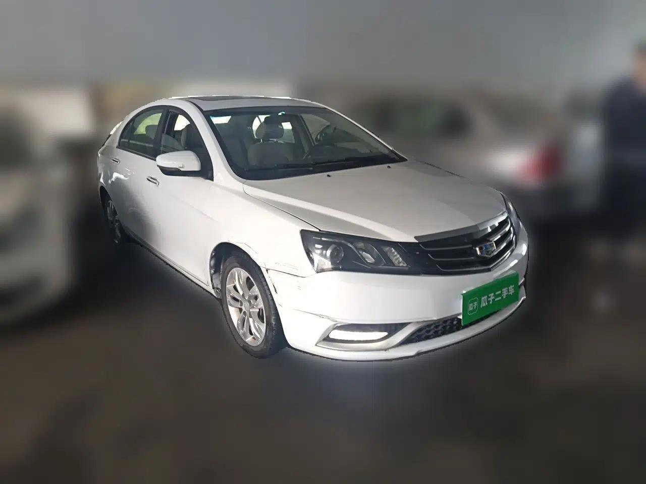 Geely Auto Emgrand 2014 Sedan 1.5L Manual Elite Model — миниатюра 3