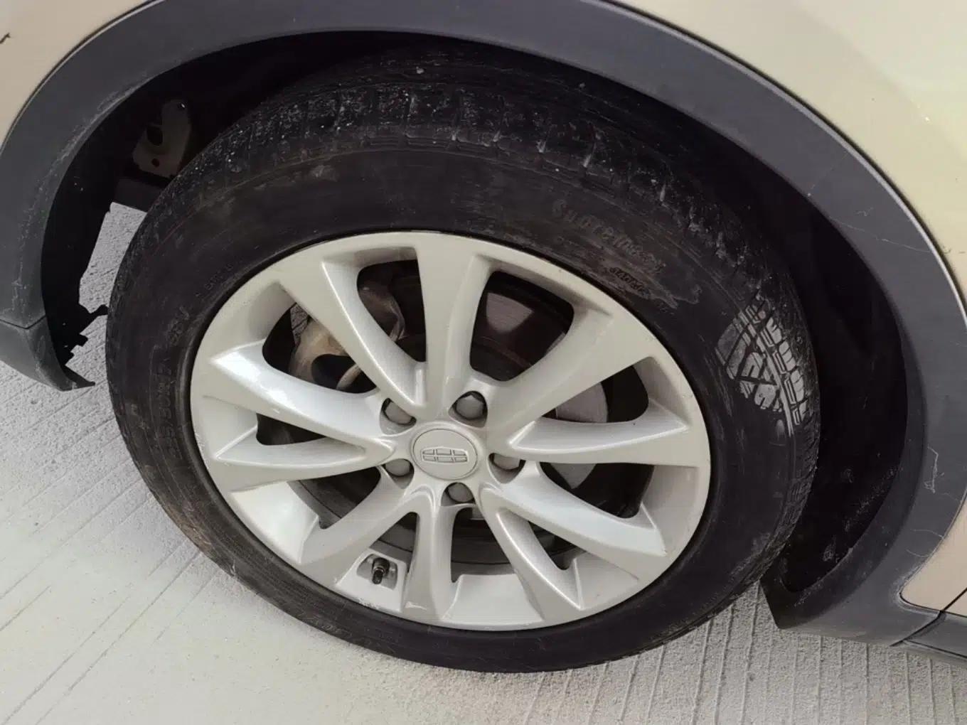 Geely Auto Emgrand GS 2016 Elegant Edition 1.3T Manual LingShang Model — миниатюра 13
