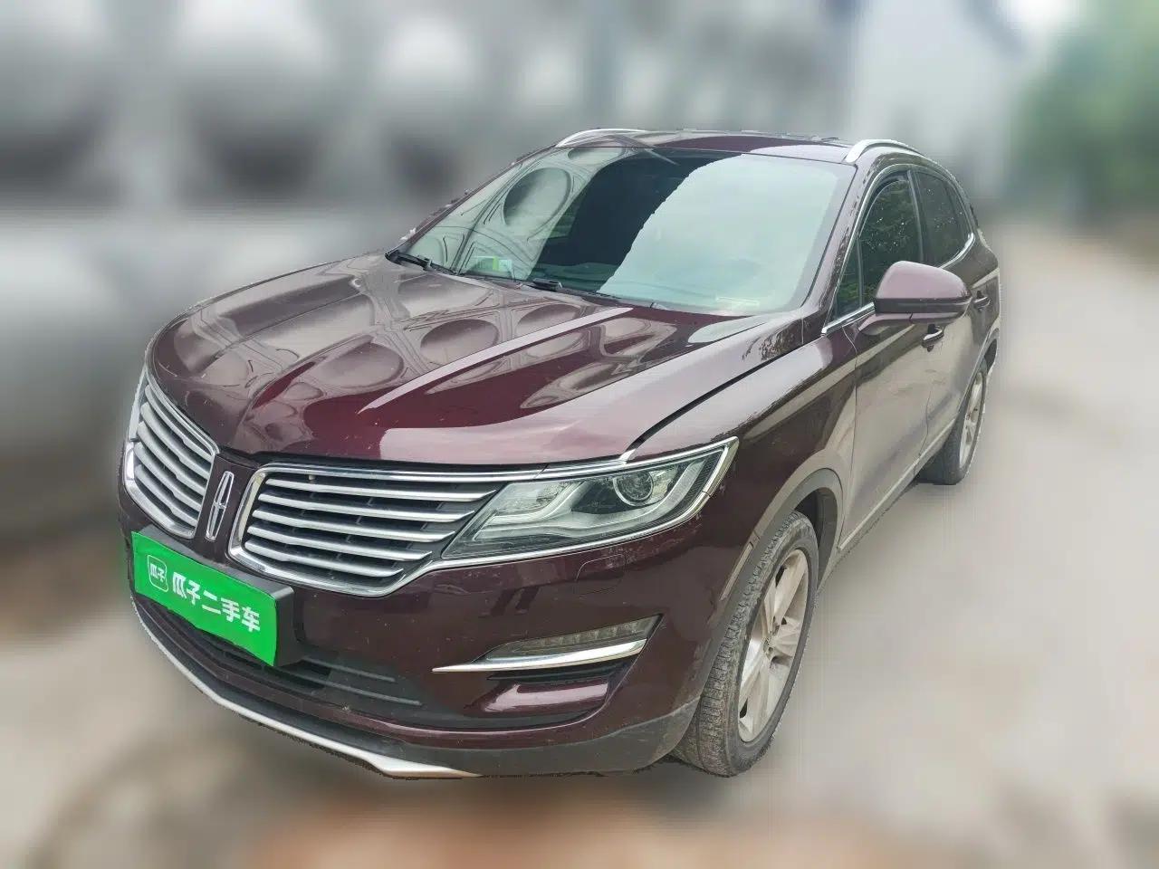 Lincoln MKC 2017 2.0T Two-Wheel Drive Deluxe Edition — миниатюра 1
