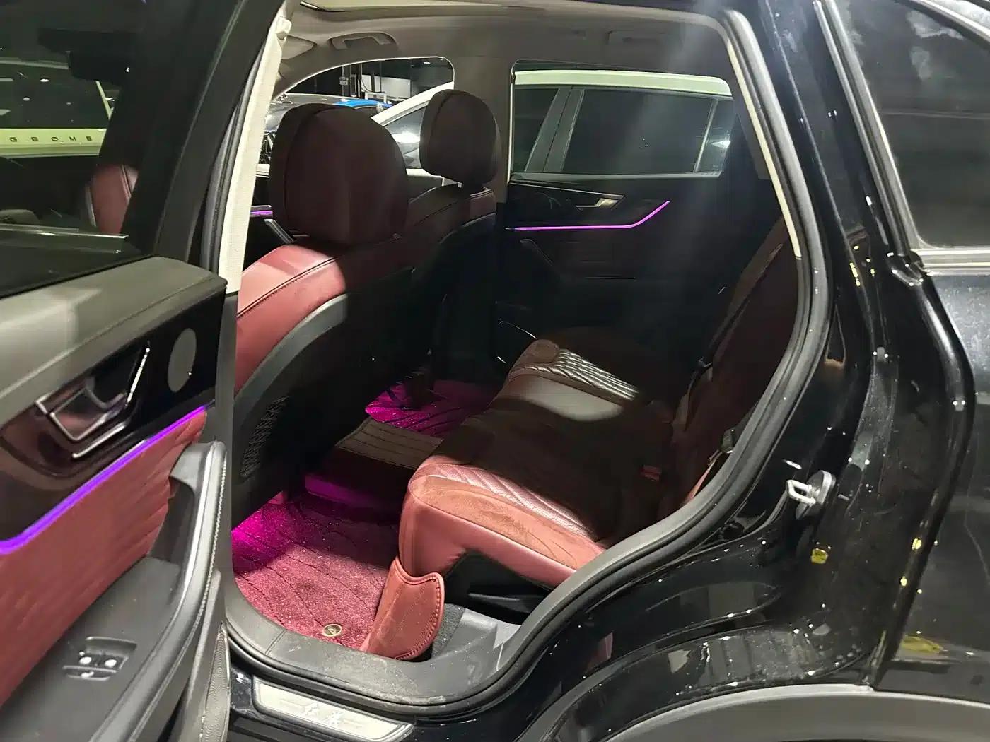 Hongqi HS5 2022 2.0T Intelligent Flagship 4WD Edition — миниатюра 3