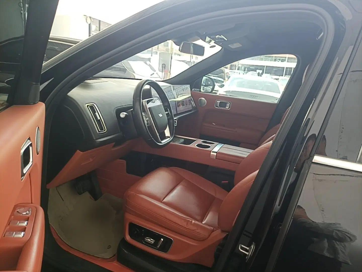 Li Auto L8 2024 Pro Model — миниатюра 18