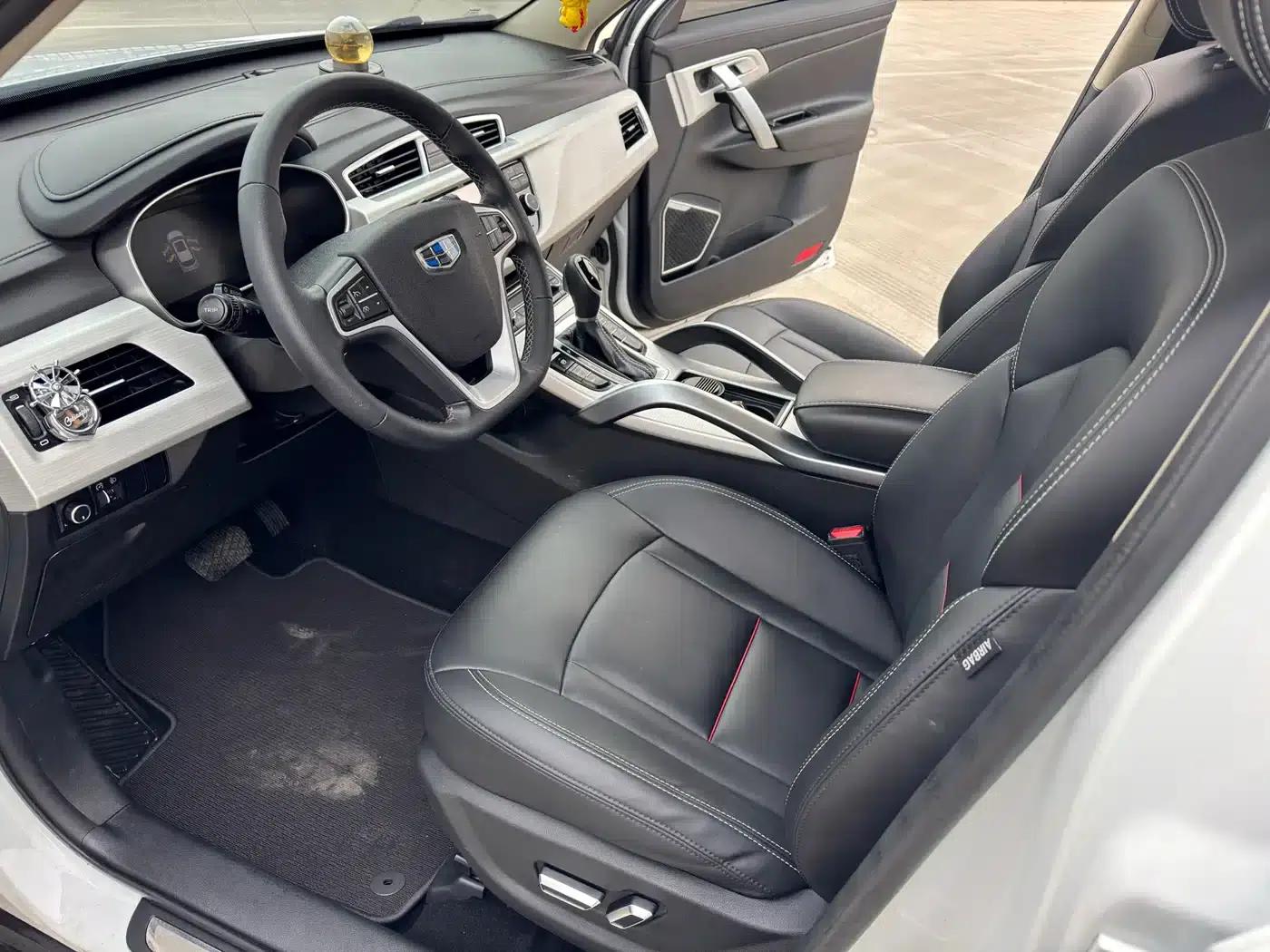Geely Boyue 2018 1.8TD Automatic 2WD Intelligent Connected 4G Edition — миниатюра 4