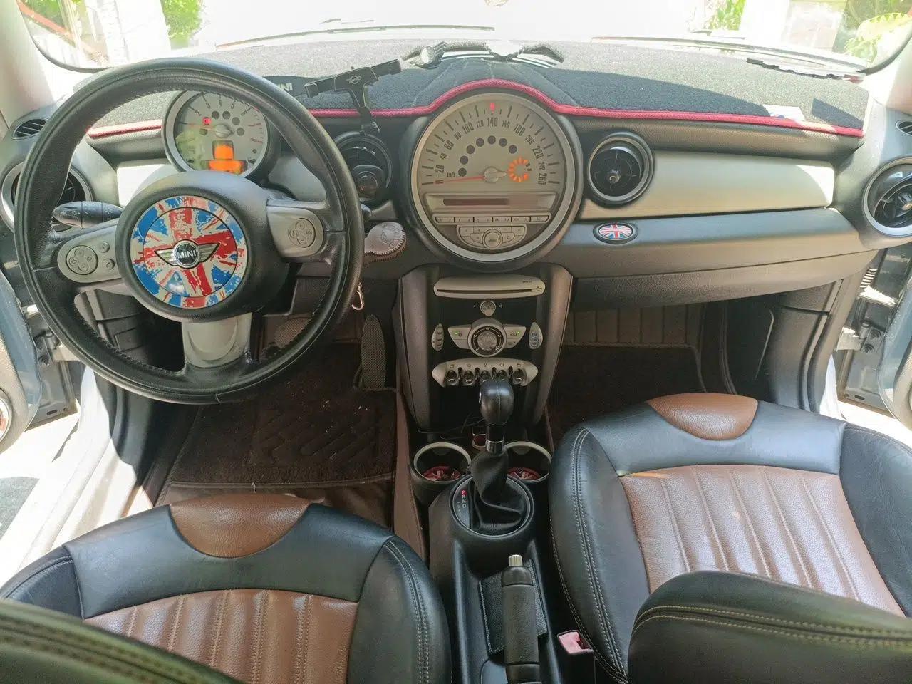 MINI 2010 1.6L COOPER Cheer — миниатюра 9