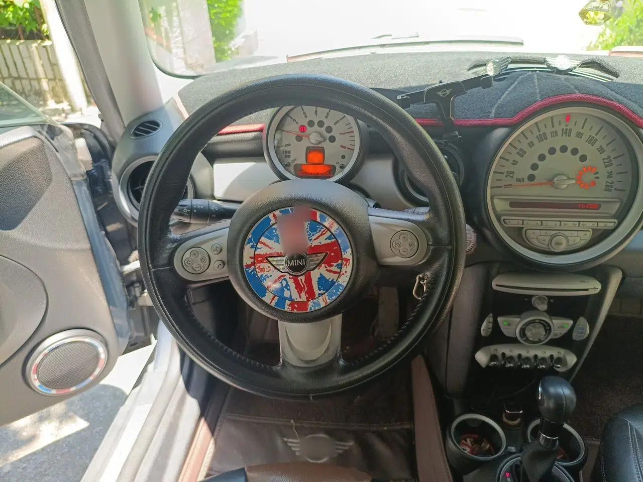 MINI 2010 1.6L COOPER Cheer — миниатюра 10