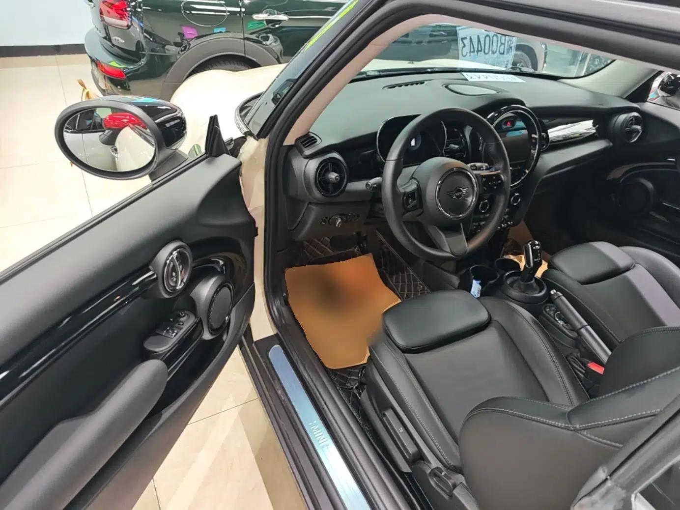 MINI 2022 1.5T COOPER Classic Edition — миниатюра 18