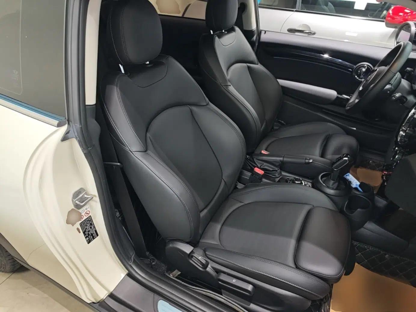 MINI 2022 1.5T COOPER Classic Edition — миниатюра 19