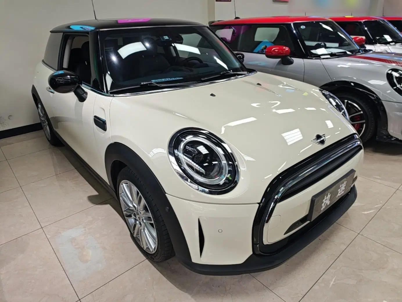 MINI 2022 1.5T COOPER Classic Edition — миниатюра 3