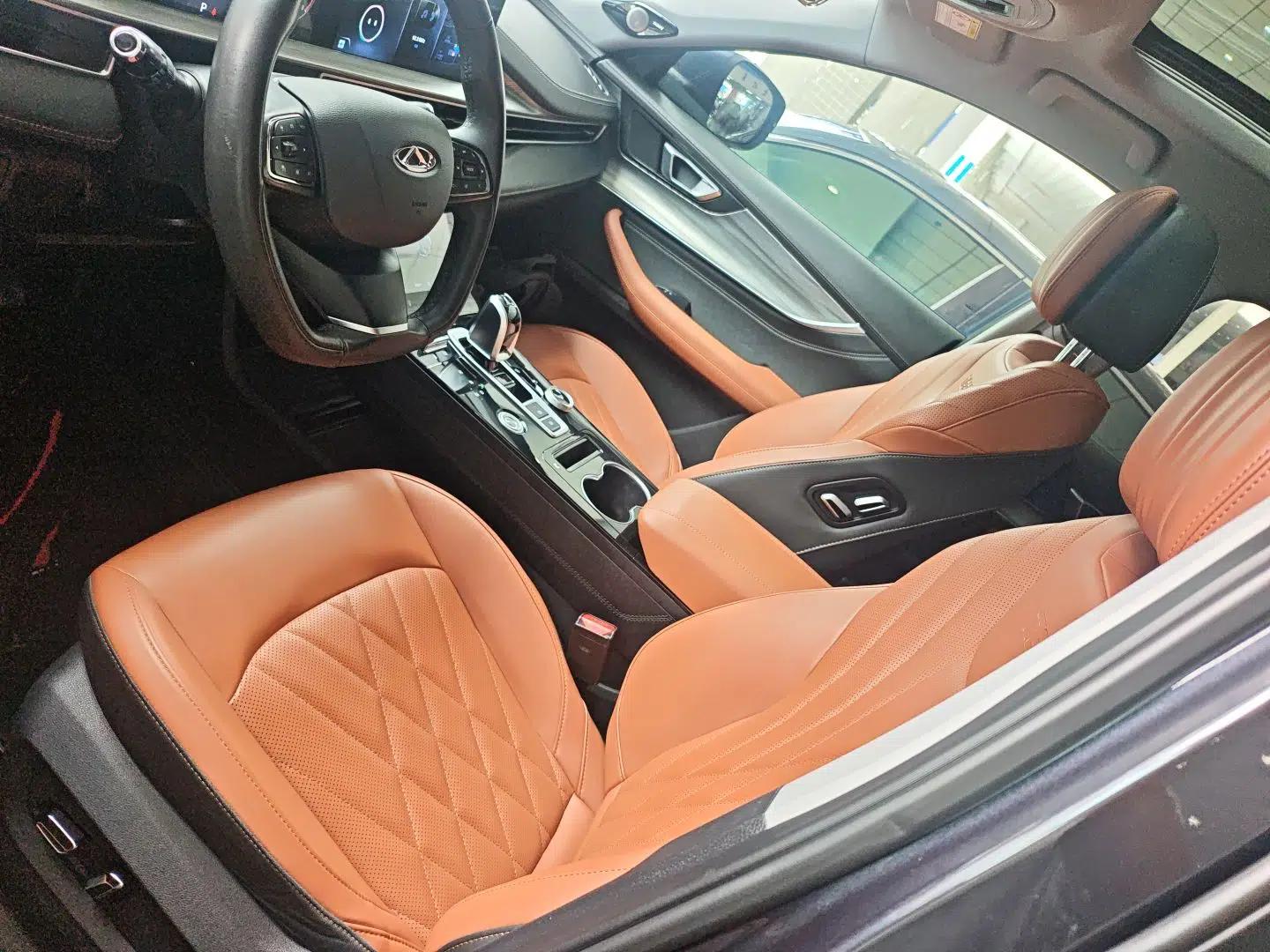 Chery Tiggo 8 PLUS 2022 Kunpeng Edition 390TGDI DCT Luxury+ Edition — миниатюра 17