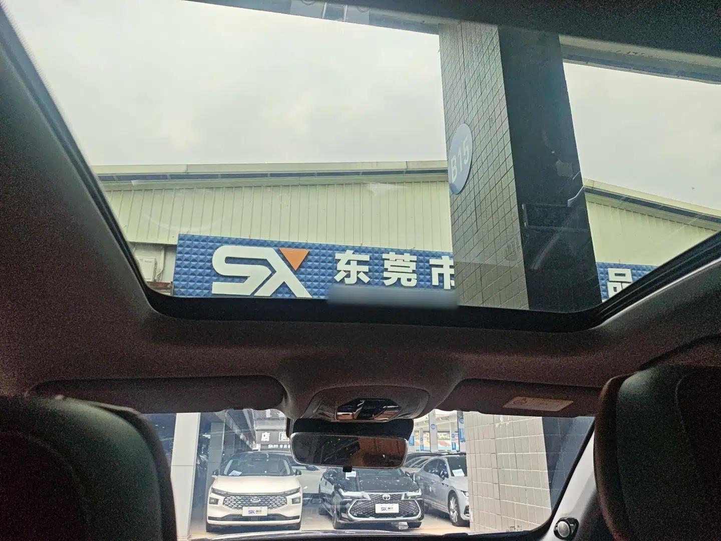Chery Tiggo 8 PLUS 2022 Kunpeng Edition 390TGDI DCT Luxury+ Edition — миниатюра 21