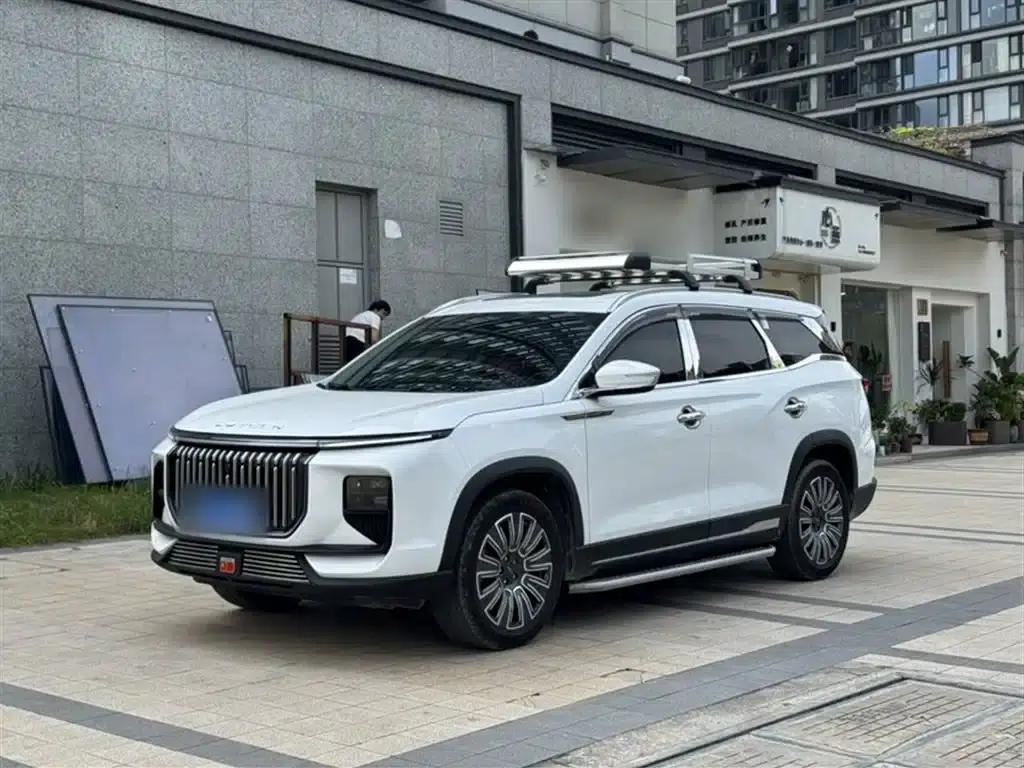 Jetour X90 PRO 2024 1.6T DCT Luxury Edition 7-seater — миниатюра 1