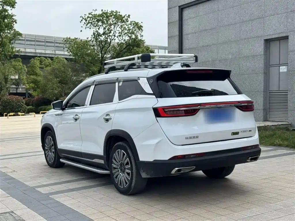 Jetour X90 PRO 2024 1.6T DCT Luxury Edition 7-seater — миниатюра 11