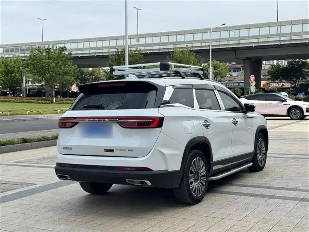 Jetour X90 PRO 2024 1.6T DCT Luxury Edition 7-seater — миниатюра 13