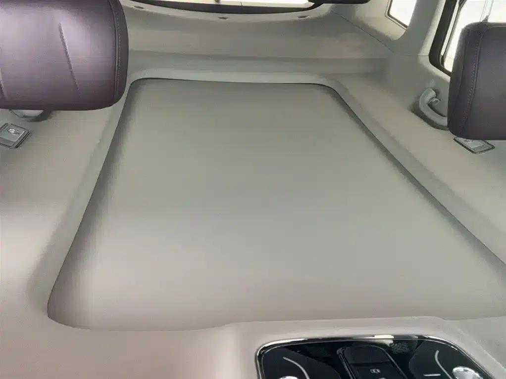 Jetour X90 PRO 2024 1.6T DCT Luxury Edition 7-seater — миниатюра 14