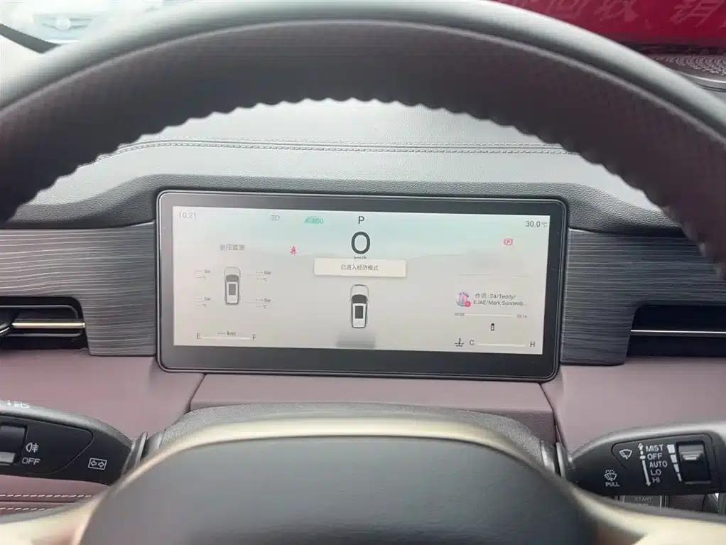 Jetour X90 PRO 2024 1.6T DCT Luxury Edition 7-seater — миниатюра 5