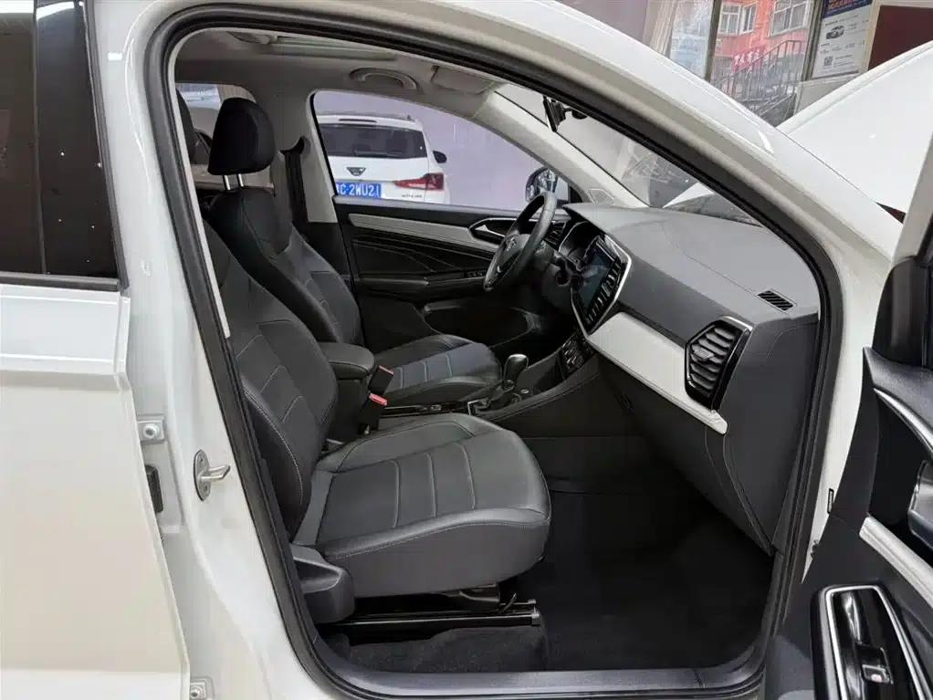 Jetta VS5 2022 280TSI Automatic Enjoyment Edition — миниатюра 20