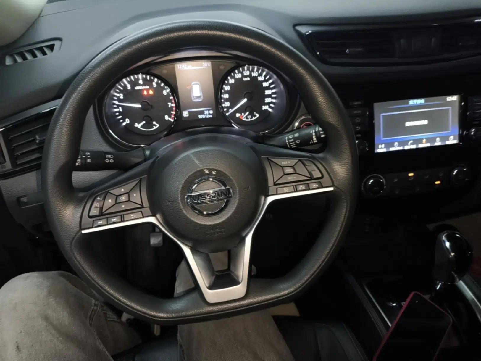Nissan X-Trail 2017 2.0L CVT Comfort Edition 2WD — миниатюра 13