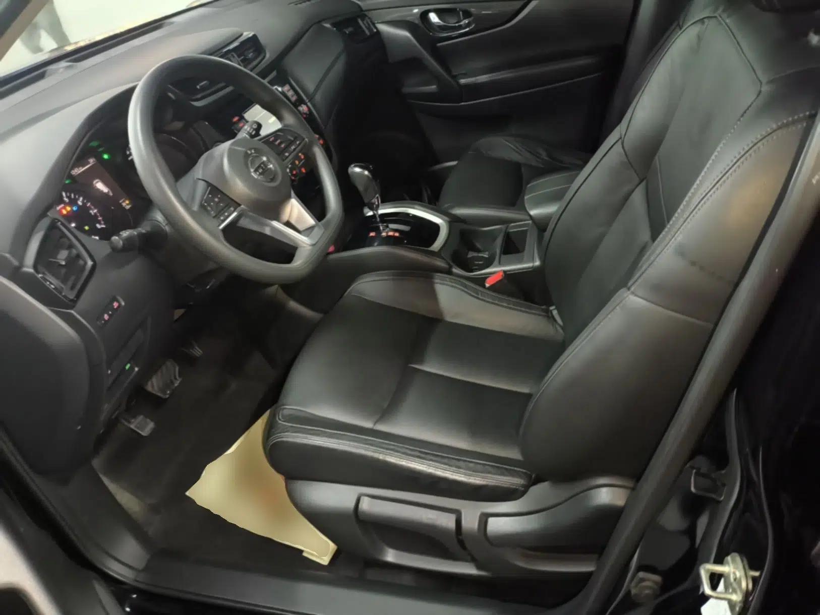Nissan X-Trail 2017 2.0L CVT Comfort Edition 2WD — миниатюра 17