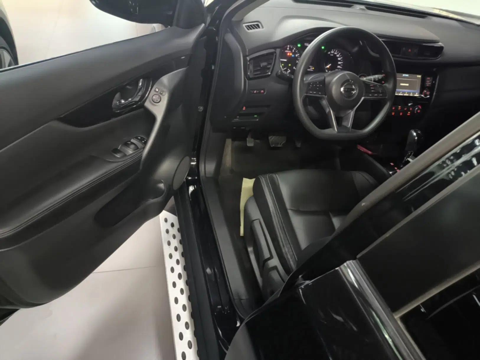 Nissan X-Trail 2017 2.0L CVT Comfort Edition 2WD — миниатюра 18