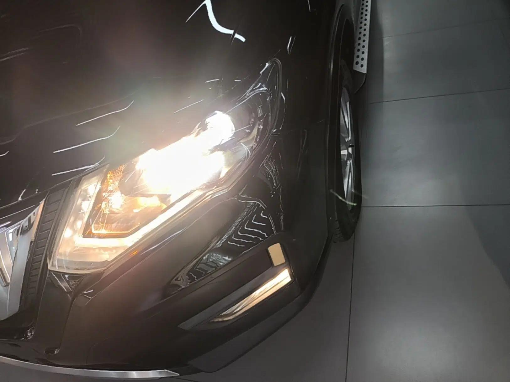 Nissan X-Trail 2017 2.0L CVT Comfort Edition 2WD — миниатюра 8