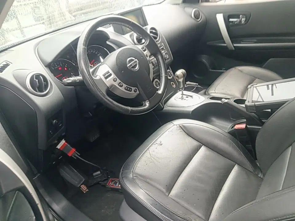 Nissan Qashqai 2012 2.0 XV LE CVT 2WD — миниатюра 17