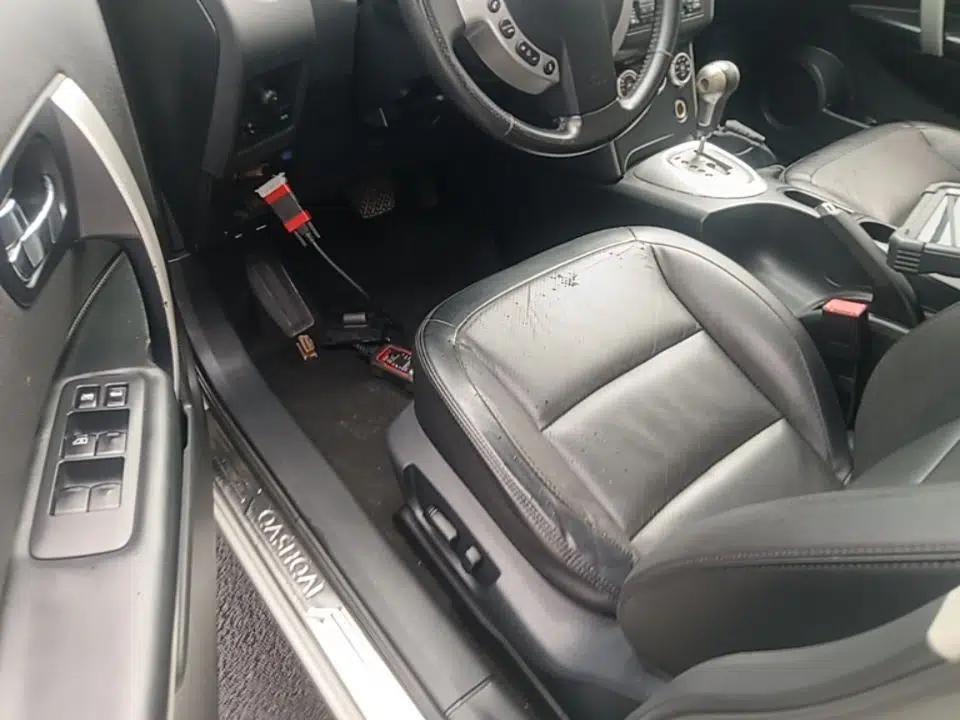 Nissan Qashqai 2012 2.0 XV LE CVT 2WD — миниатюра 18
