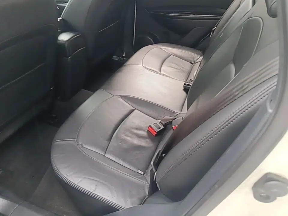 Nissan Qashqai 2012 2.0 XV LE CVT 2WD — миниатюра 20